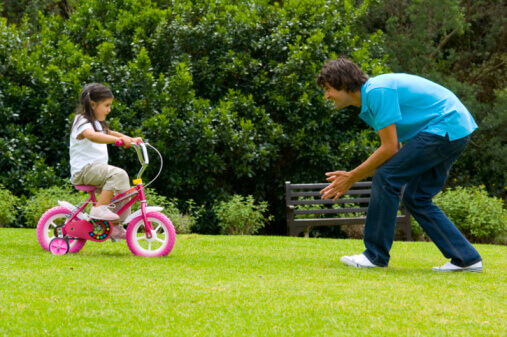 Tư thế đi xe đạp như thế nào cho trẻ em