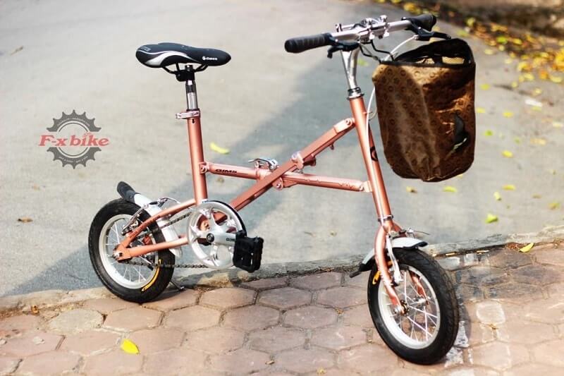 Xe đạp gấp khung nhôm có tốt hơn khung thép không?