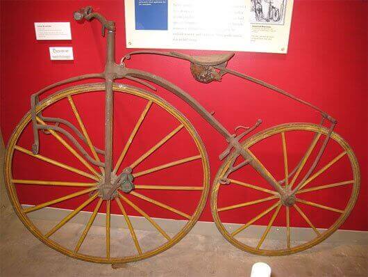 Xe đạp Boneshaker tại Châu Âu vào những năm 1868