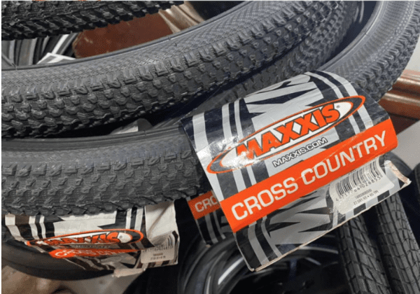 Lốp Maxxis Cross Country